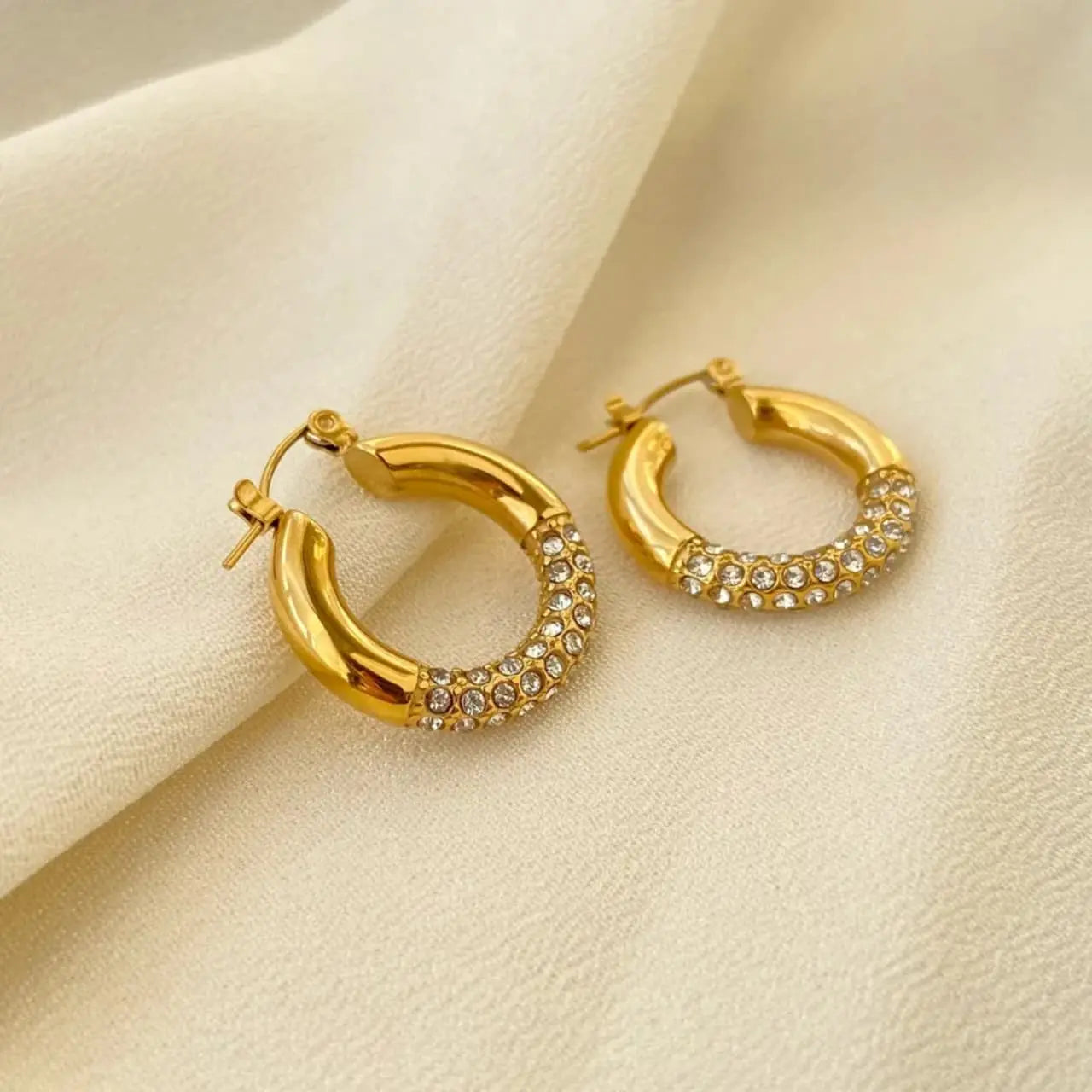 Oval Stone Earring