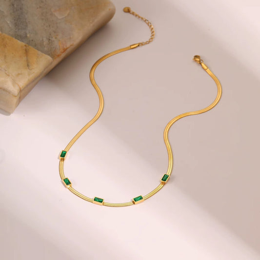 Majaste Green Necklace