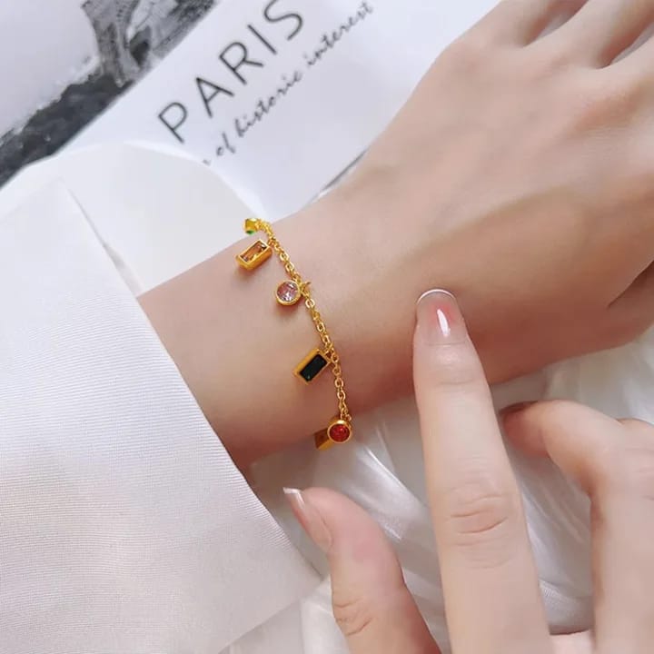 Houla Bracelet