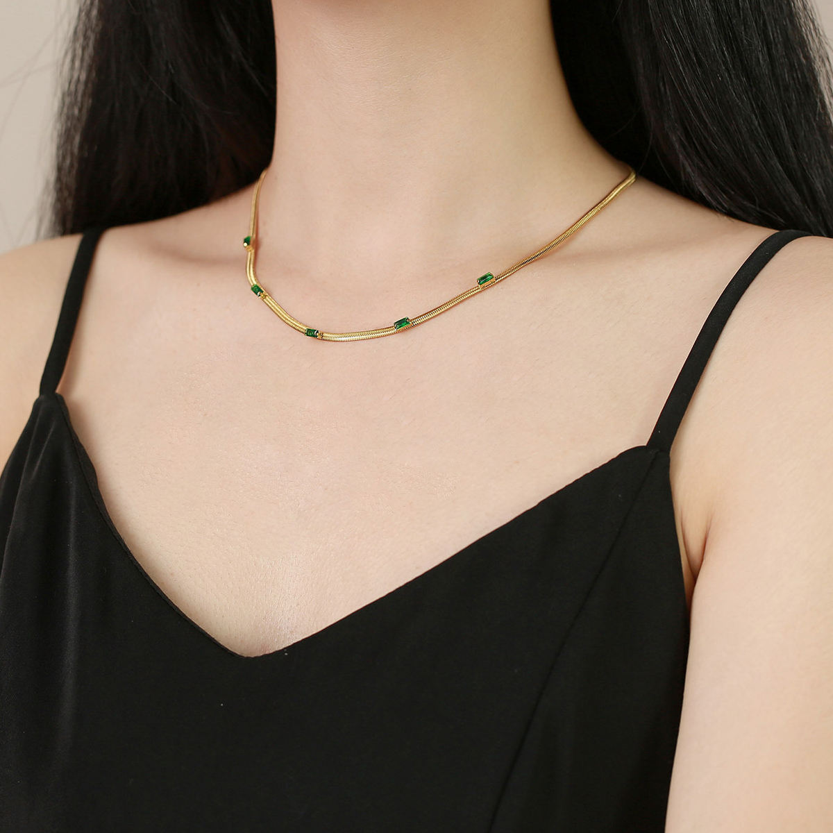 Majaste Green Necklace