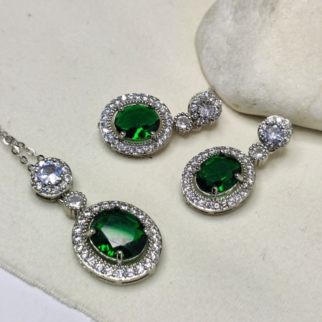 Argent Emerald
