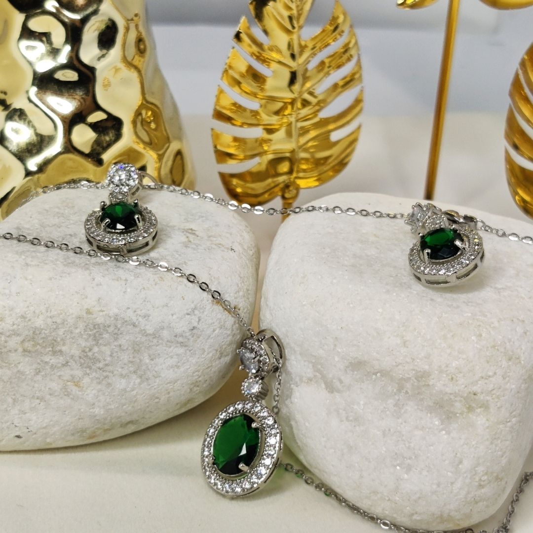 Argent Emerald