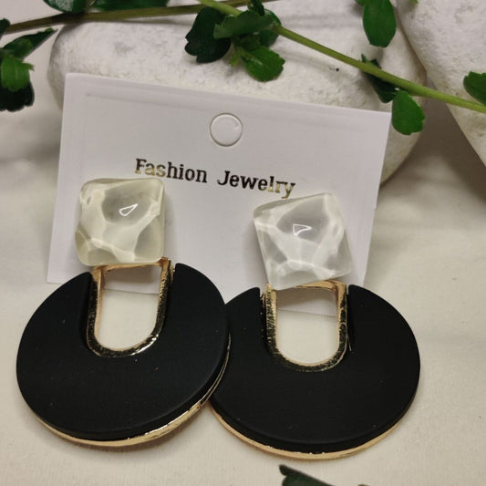 Artic Eclipse Earing