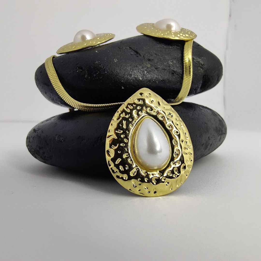 Royal Tear Drop